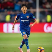 利物浦、阿森纳争抢皇家社会边锋久保建英